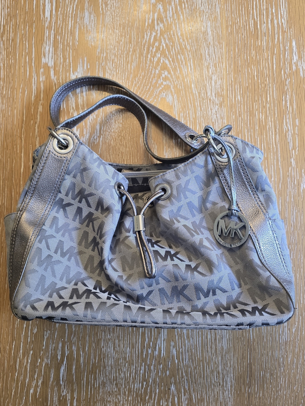 Michael Kors Gray Logo Ludlow Drawstring Shoulder Bag Purse